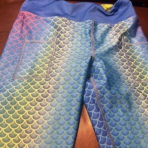 INKnBurn size 8 fish scale leggings
